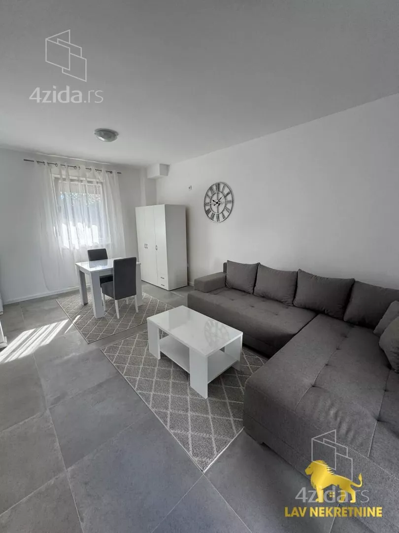 Jednosoban stan | 4zida