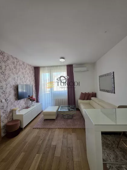 Šafarikova | 4zida.rs