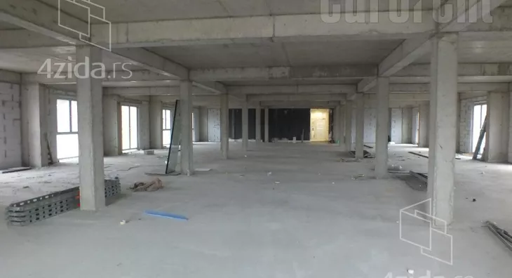 Poslovni prostor | 4zida