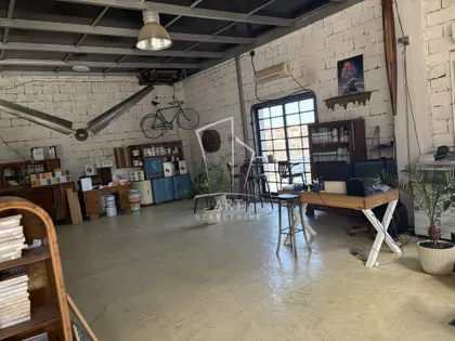 Bekerelova | 4zida.rs