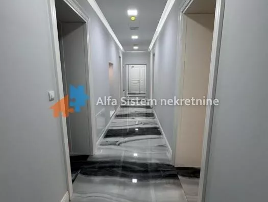 Kancelarija | 4zida