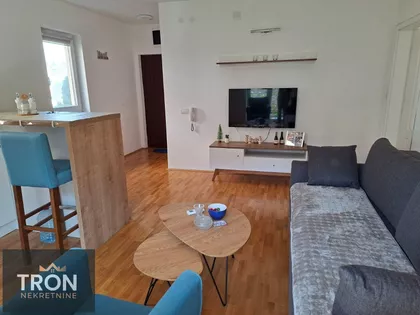 Gradske lokacije | 4zida.rs