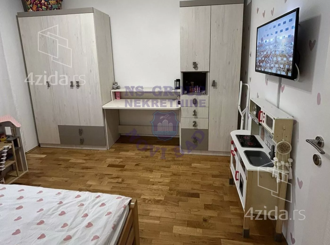 Četvorosoban stan | 4zida