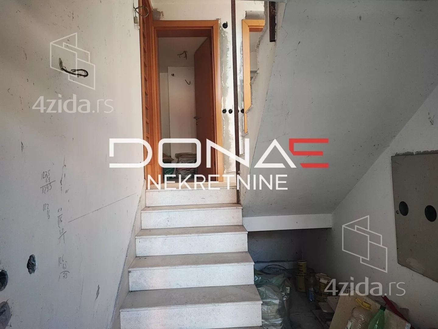 3-etažna kuća | 4zida