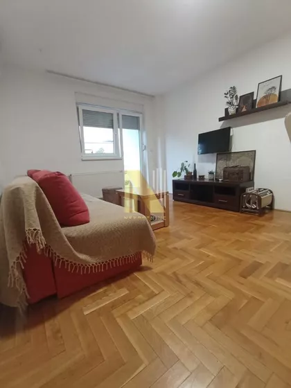 Banatić | 4zida.rs
