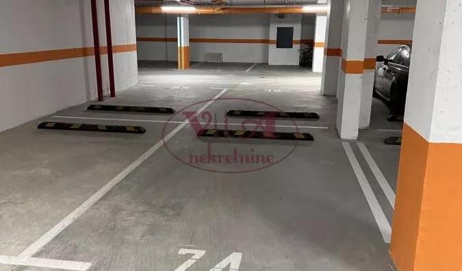 Garaža/Parking | 4zida
