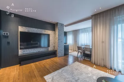 Južni Bulevar | 4zida.rs