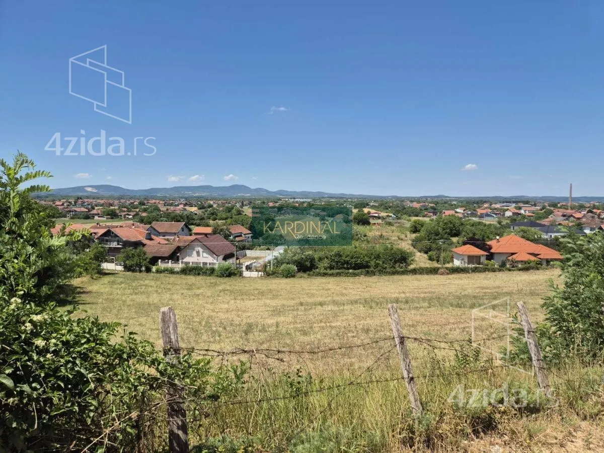 Plac | 4zida