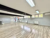 Lokal | 4zida