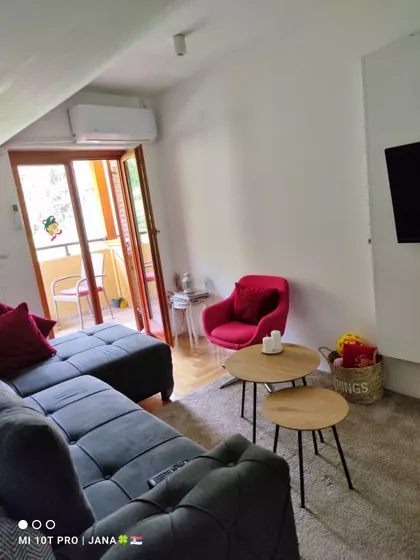 Nemanjina | 4zida.rs