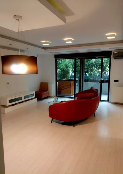 Rade Končara | 4zida.rs