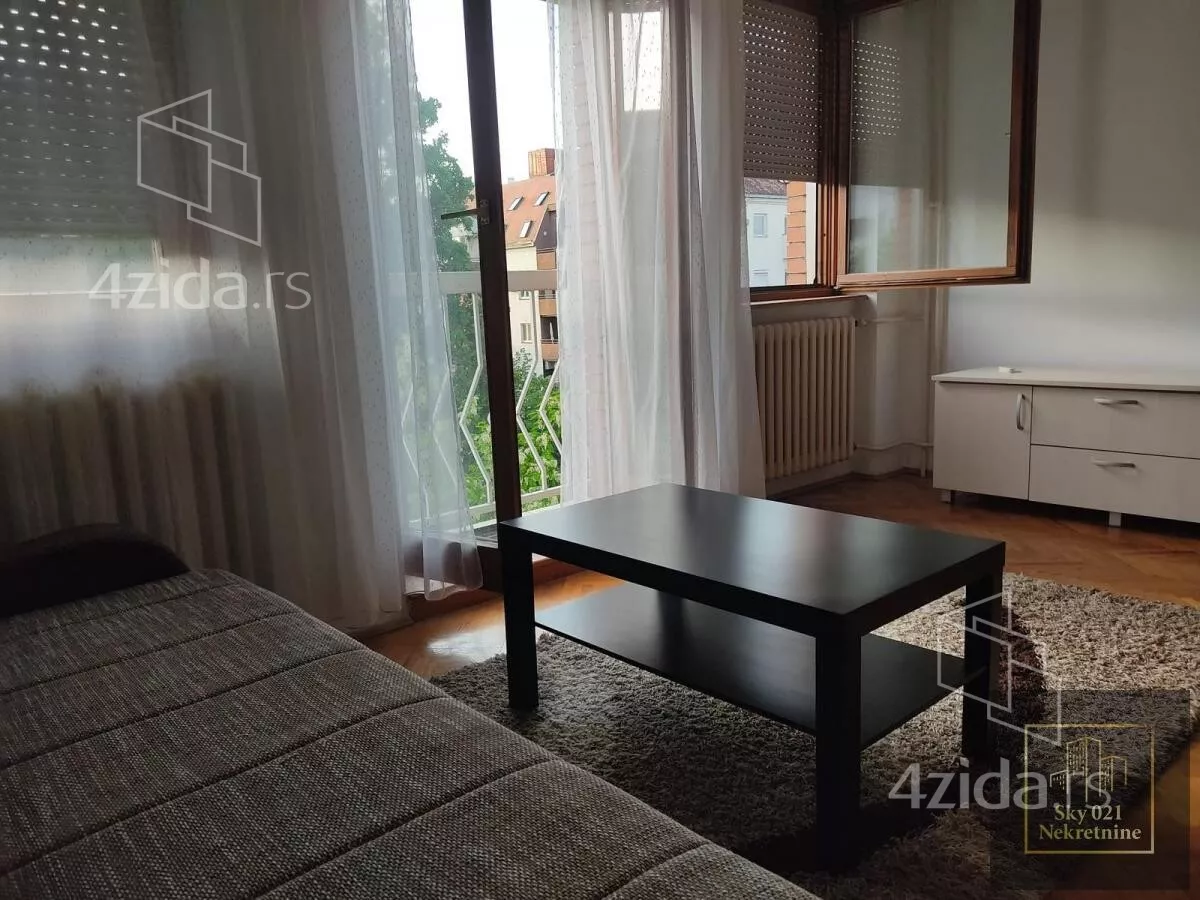 Garsonjera | 4zida