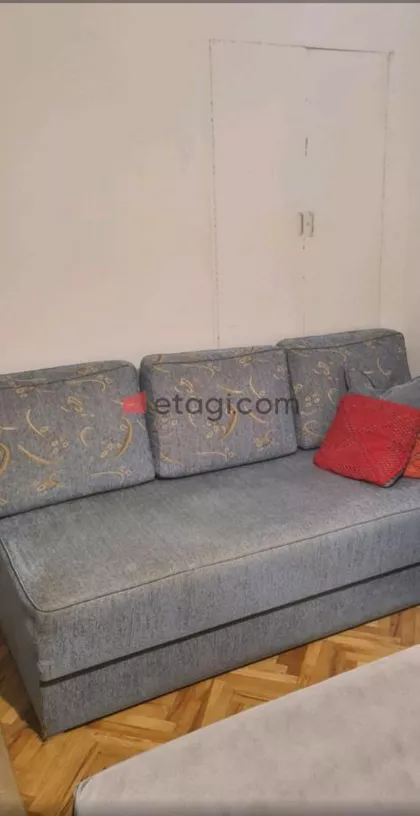 Apelovac | 4zida.rs