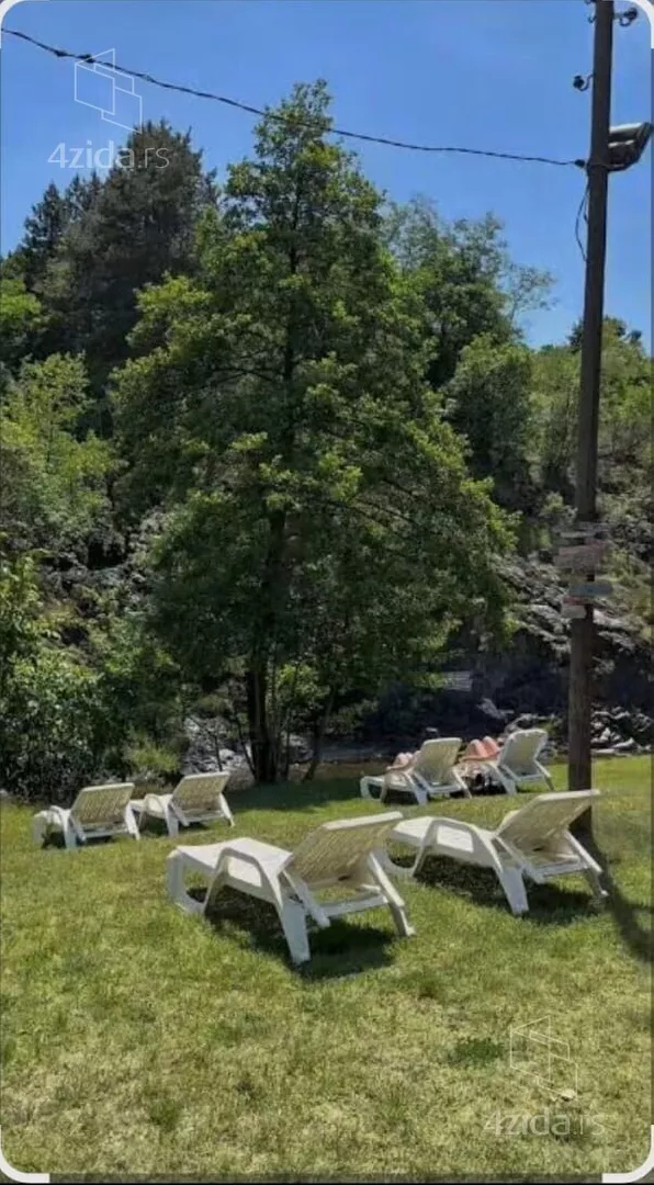 Ugostiteljski objekat | 4zida