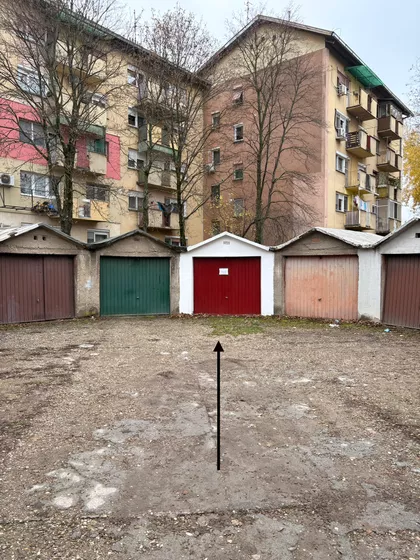 Geze Čata | 4zida.rs