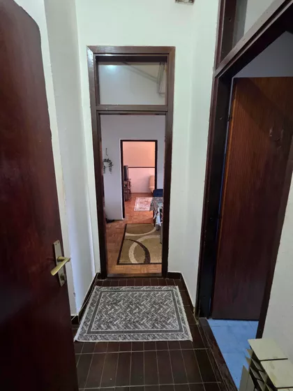 Kneza Lazara 93A | 4zida.rs