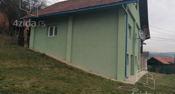 3-etažna kuća | 4zida