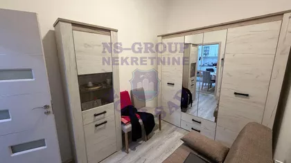 Milana Tepića | 4zida.rs