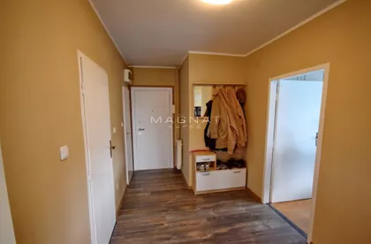 Karađorđev Trg | 4zida.rs