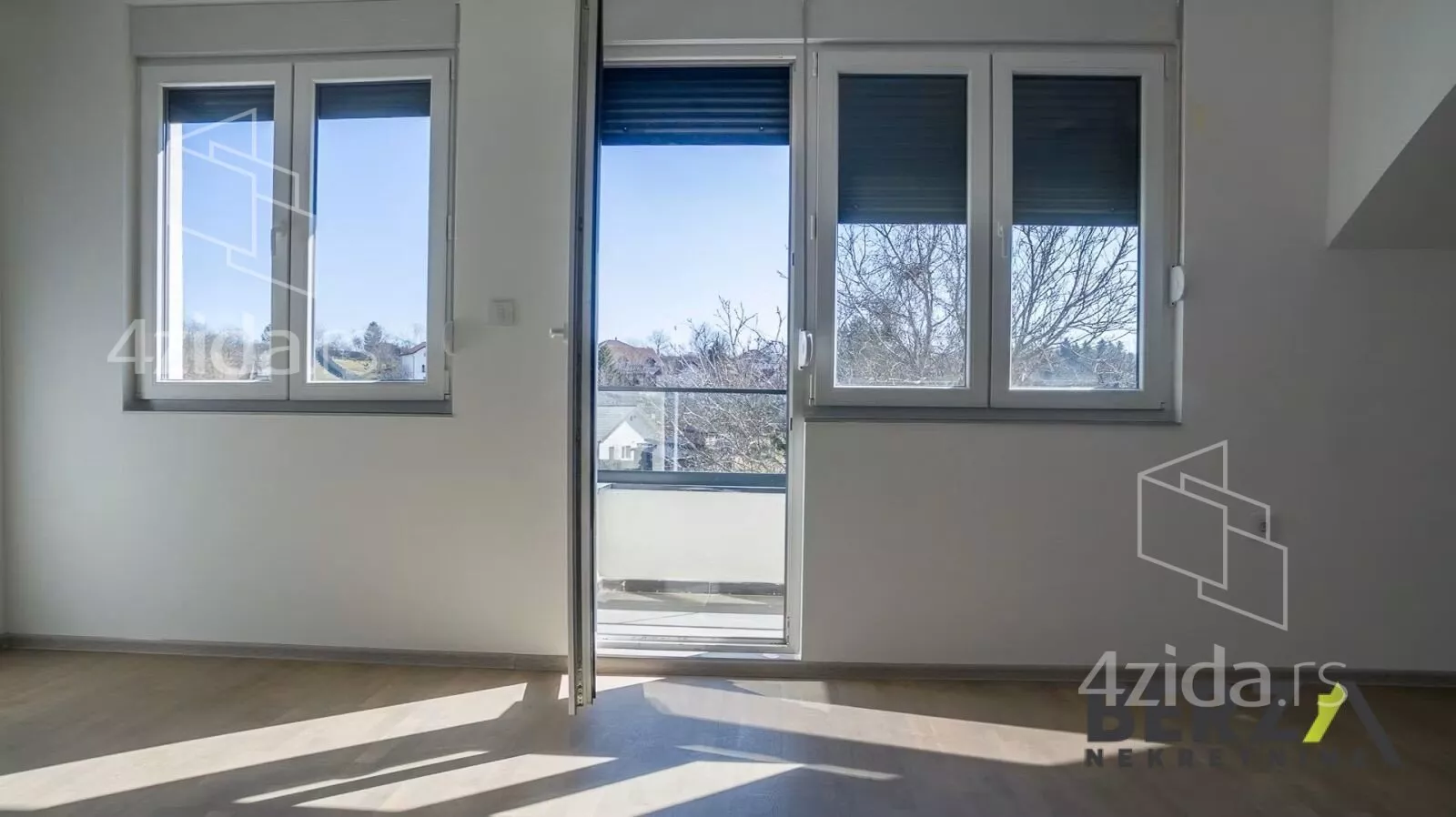 Troiposoban stan | 4zida