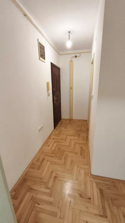 Majora Omera Mehića 16 | 4zida.rs