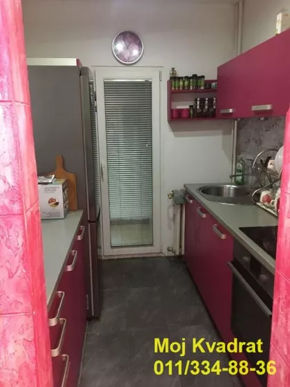 Omladinskih brigada | 4zida.rs