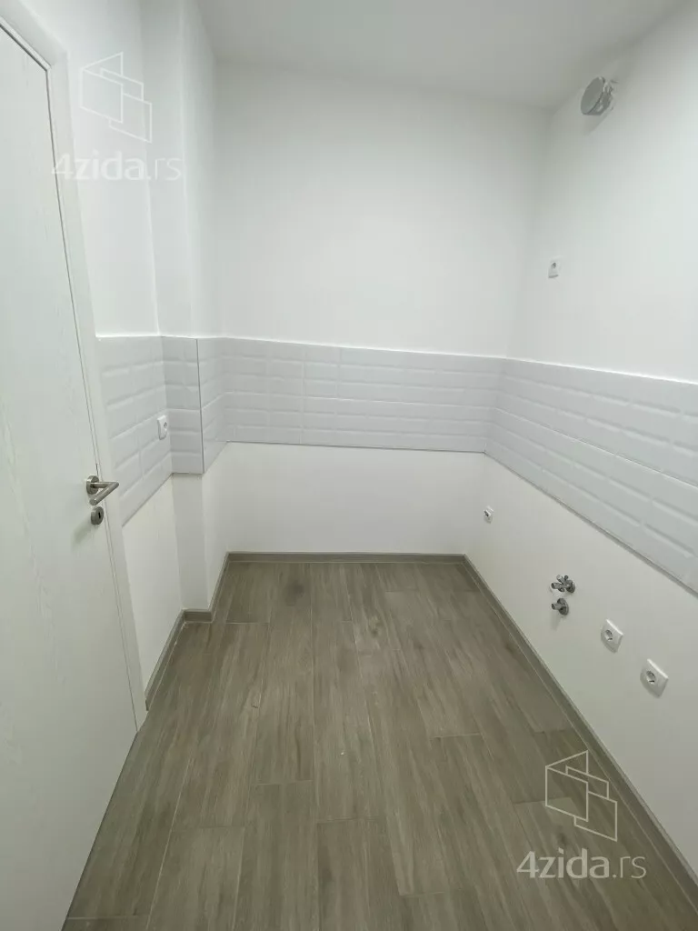 Osmosoban stan | 4zida