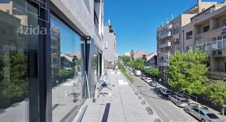 Petosoban stan | 4zida