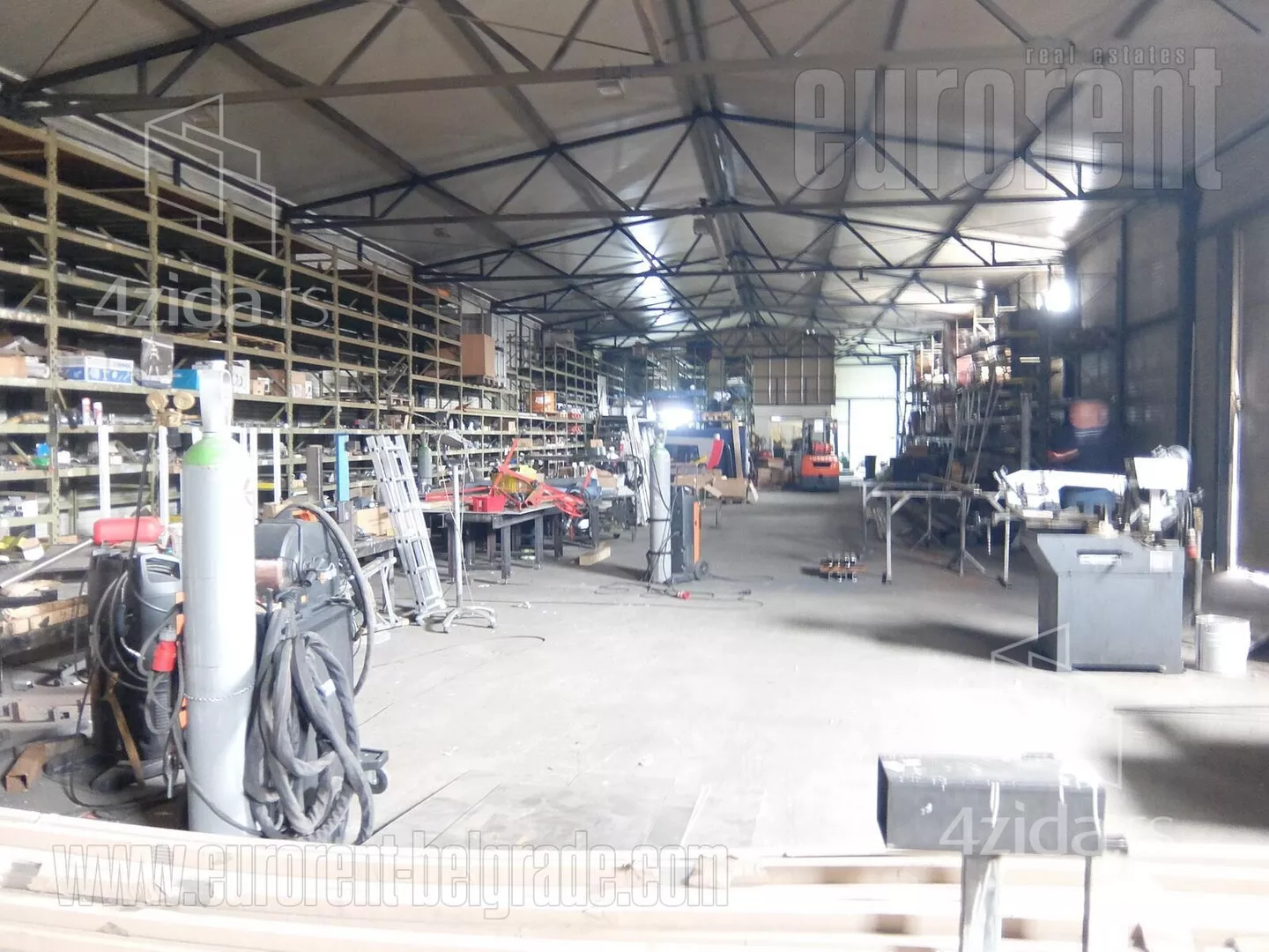 Poslovni prostor | 4zida