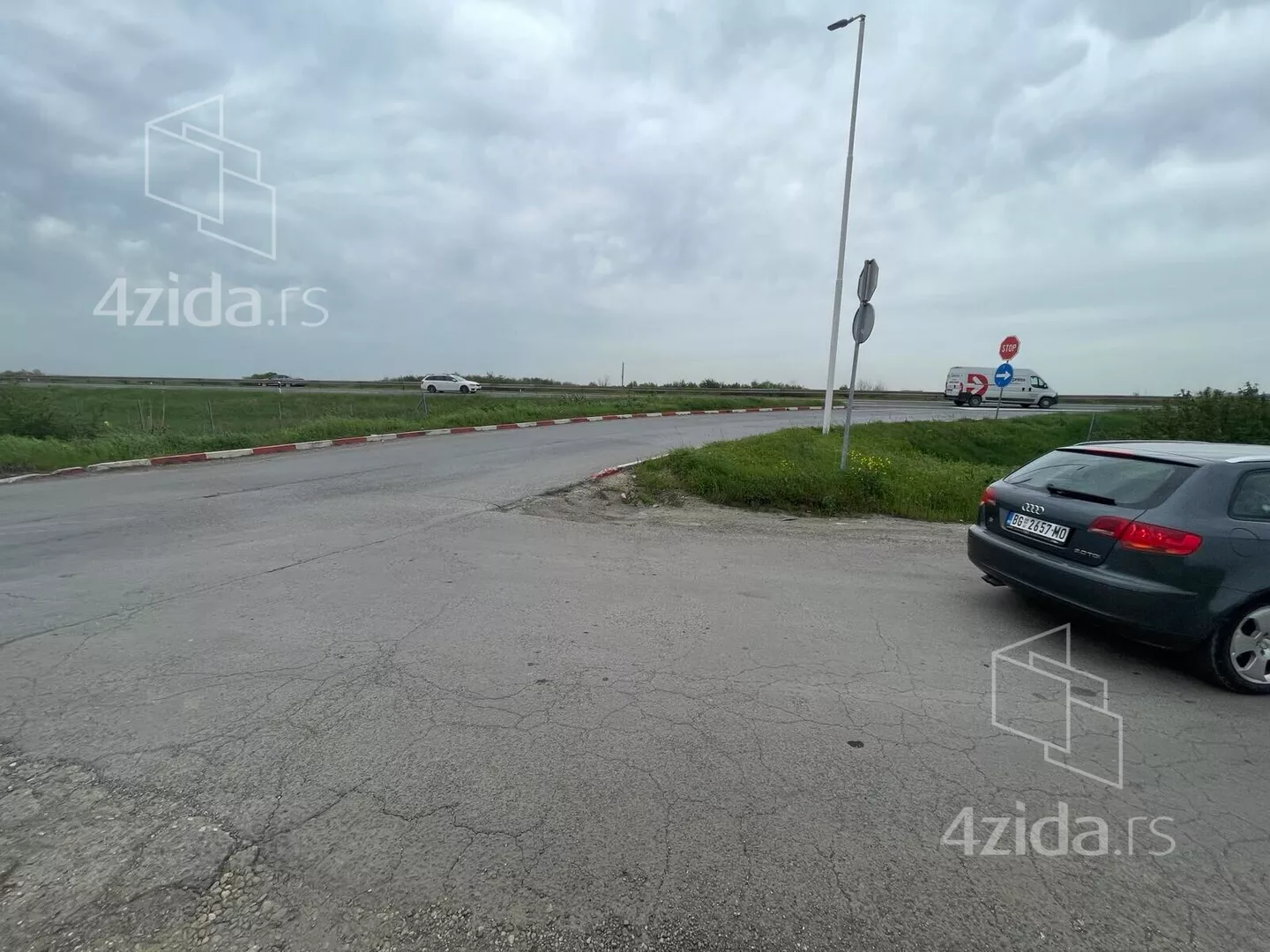 Industrijsko zemljište | 4zida