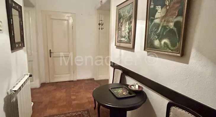 Četvoroiposoban stan | 4zida