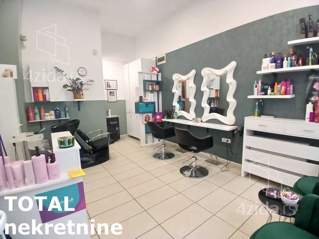 Poslovni prostor | 4zida