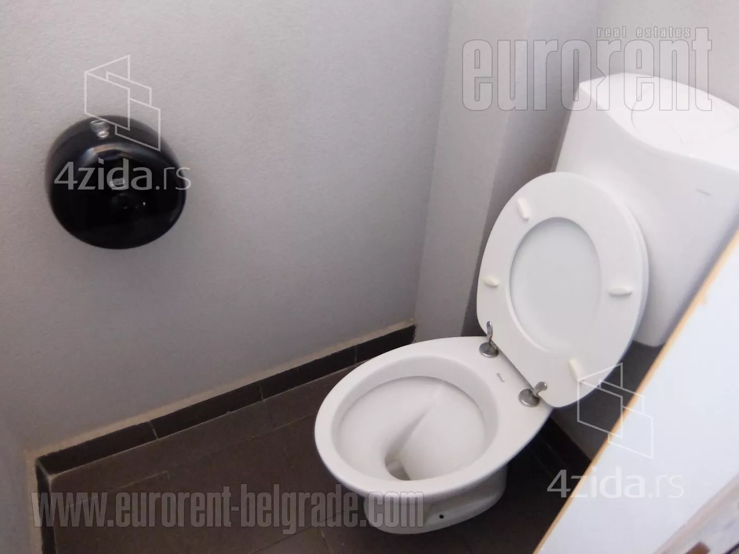 Poslovni prostor | 4zida