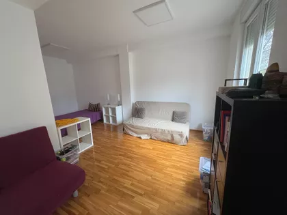 Stevana Jakovljevića 1B | 4zida.rs