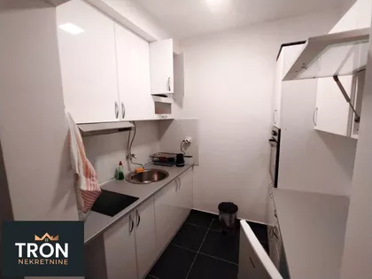 Nemanjina | 4zida.rs