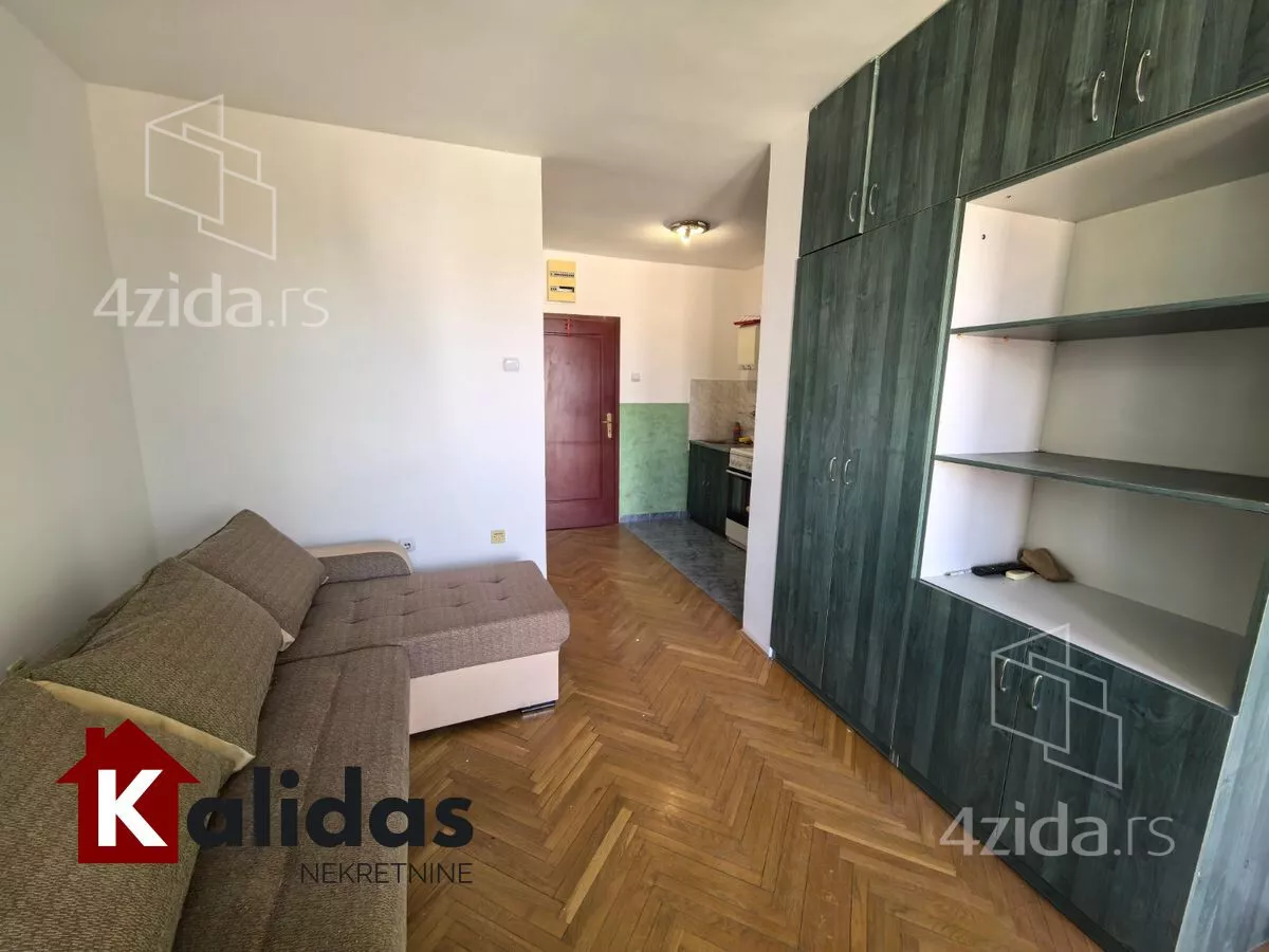 Garsonjera | 4zida