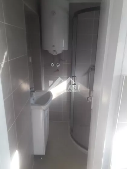 Karas Pala | 4zida.rs