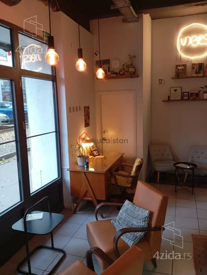 Ugostiteljski objekat | 4zida