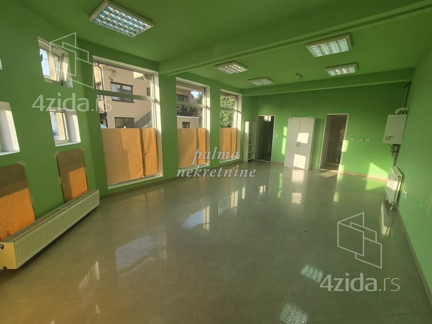 Poslovni prostor | 4zida