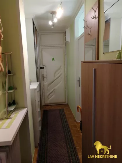 RUMENAČKA | 4zida.rs