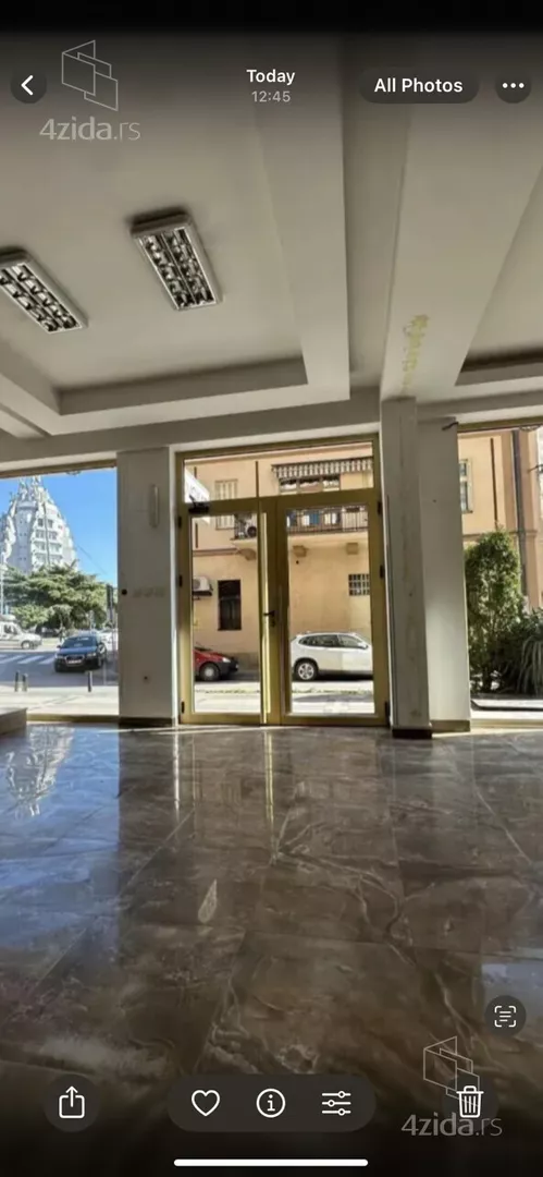 Poslovni prostor | 4zida