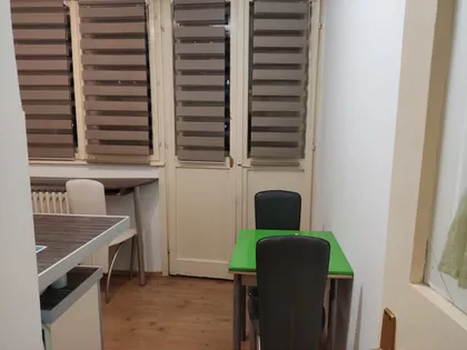 Studentska | 4zida.rs