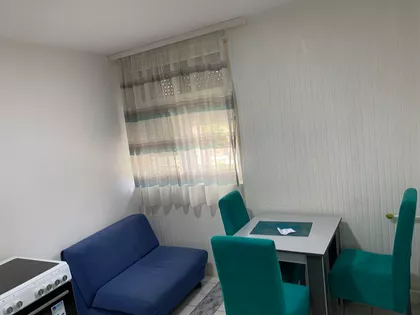 Zmaj Jovina | 4zida.rs
