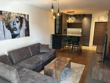 Dom Zdravlja | 4zida.rs