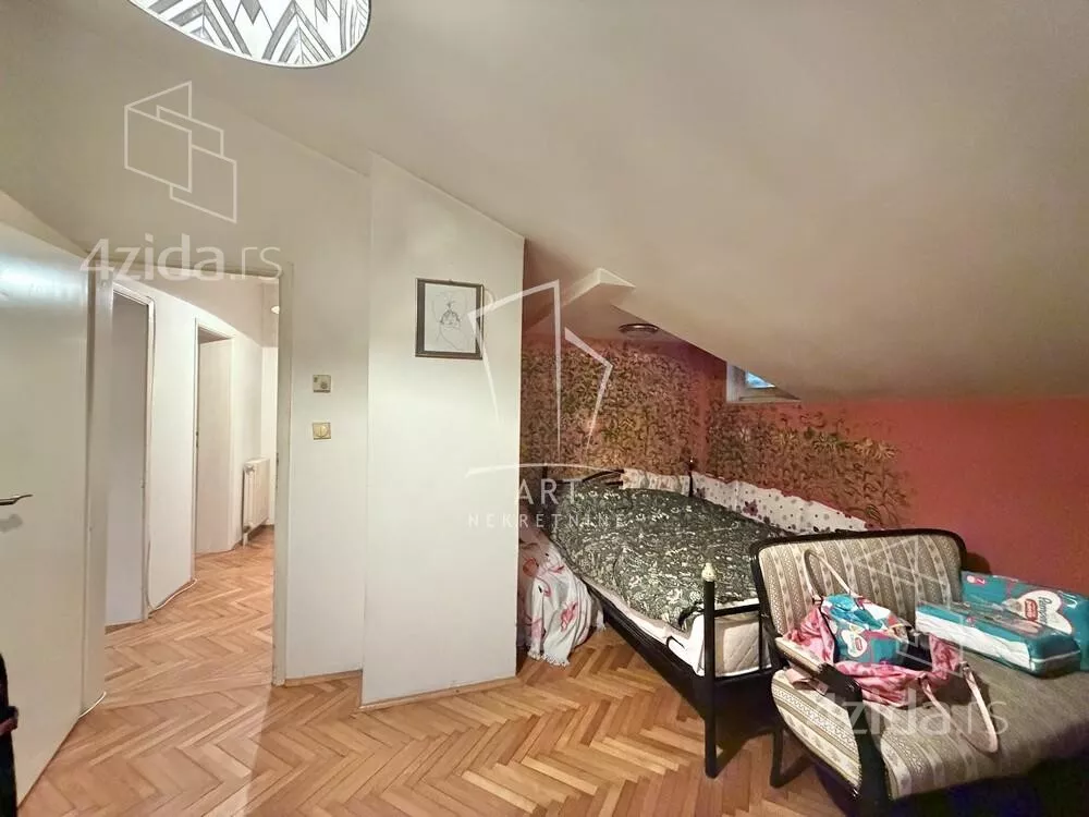 3-etažna kuća | 4zida