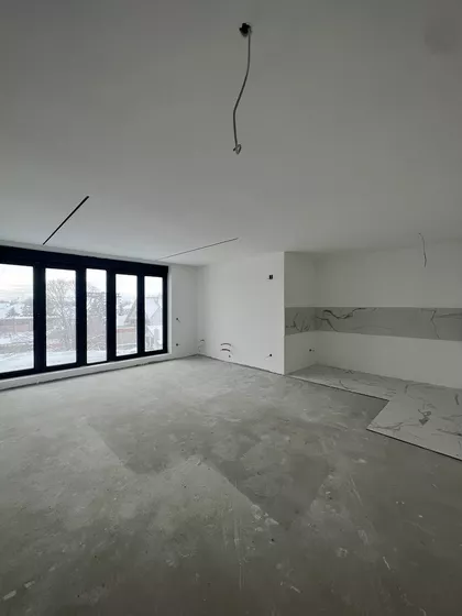 Milenka Pevca | 4zida.rs