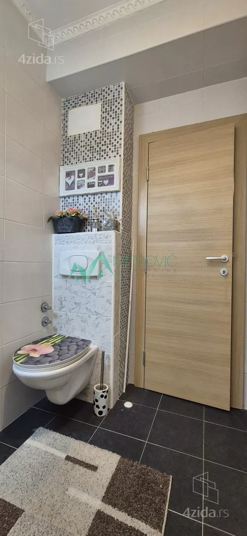 Četvoroiposoban stan | 4zida