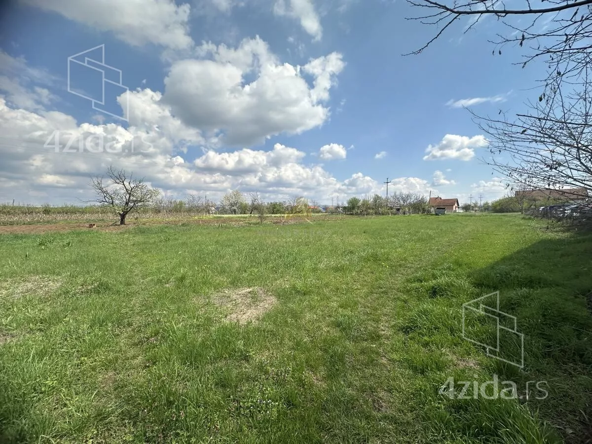 Plac | 4zida