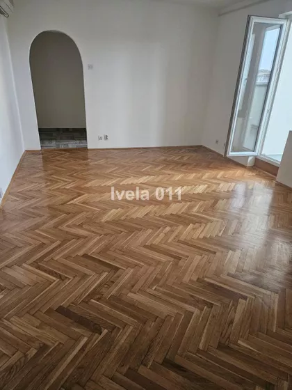 Luja Adamiča | 4zida.rs