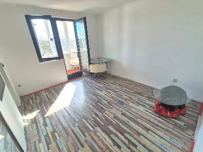 Sedamnaestog Oktobra 65 | 4zida.rs